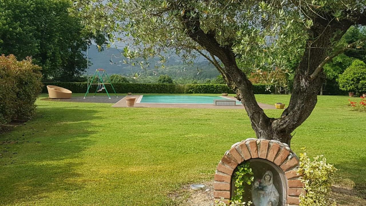 La Villa Nel Bosco 卢卡 外观 照片
